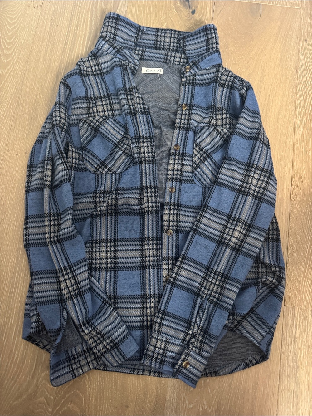 Blue Plaid Women's Button-Up Shacket - Brand: Unknown